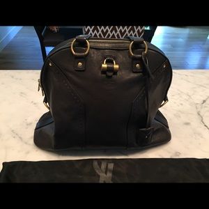 💯 Authentic Yves Saint Laurent Oversized Tote
